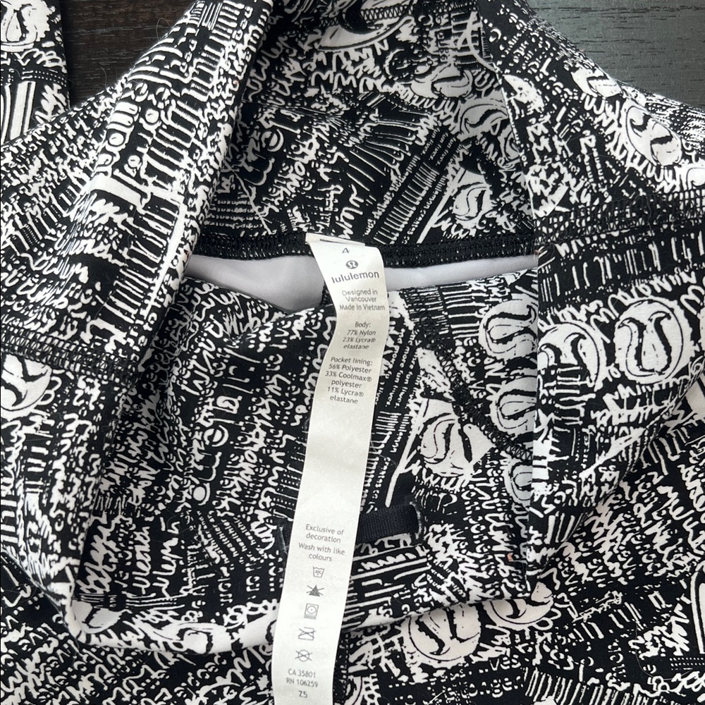 lululemon Monochrome Pattern Leggings - Picture 2 of 4